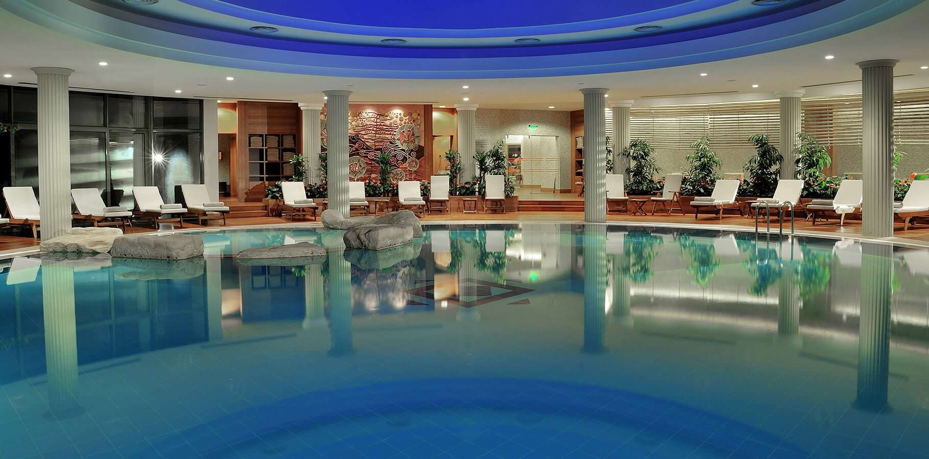 La Source Spa - Indoor Pool-1