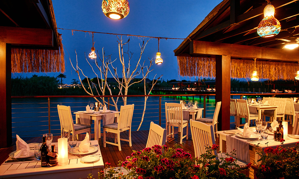 Gloria Serenity Resort River Landing A La Carte Restaurant 4
