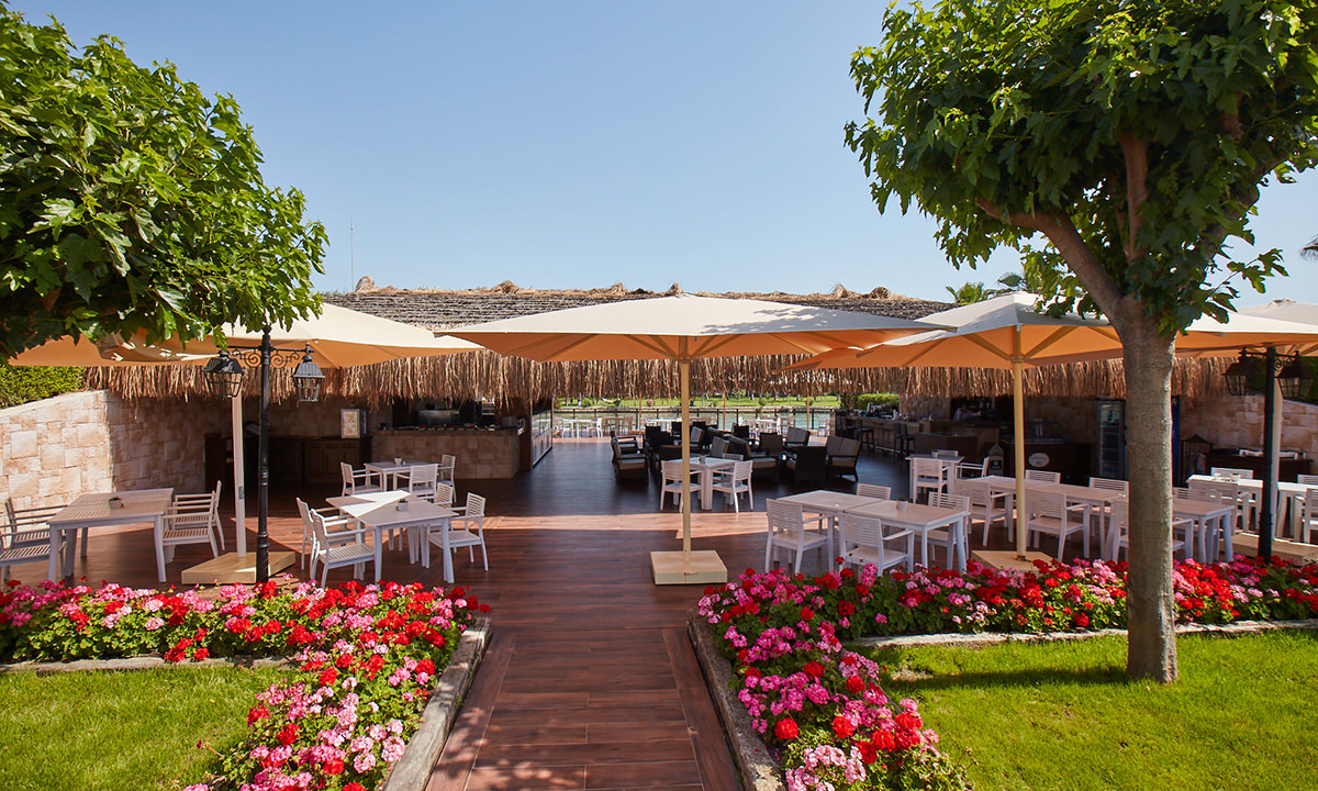 Gloria Golf Resort Galeon Bar 1