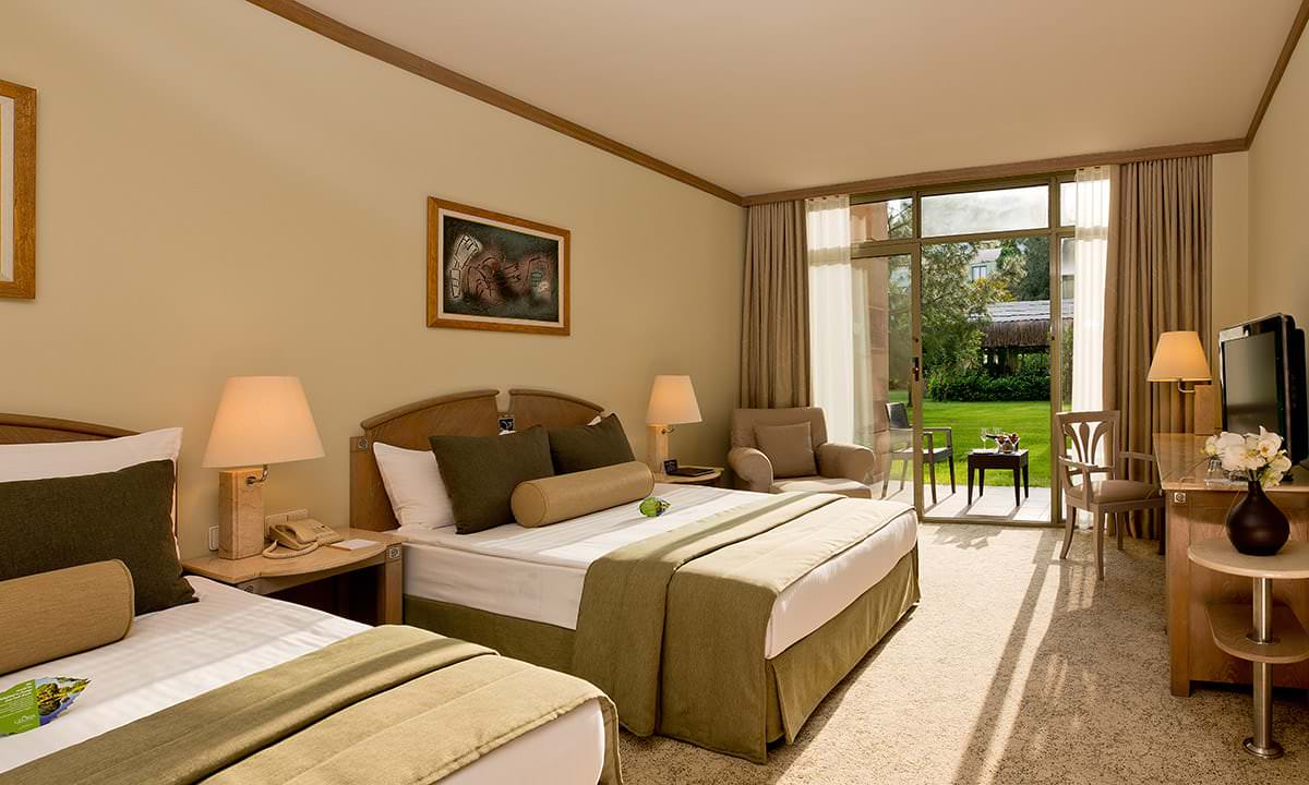 Gloria Verde Resort Standard Room 2