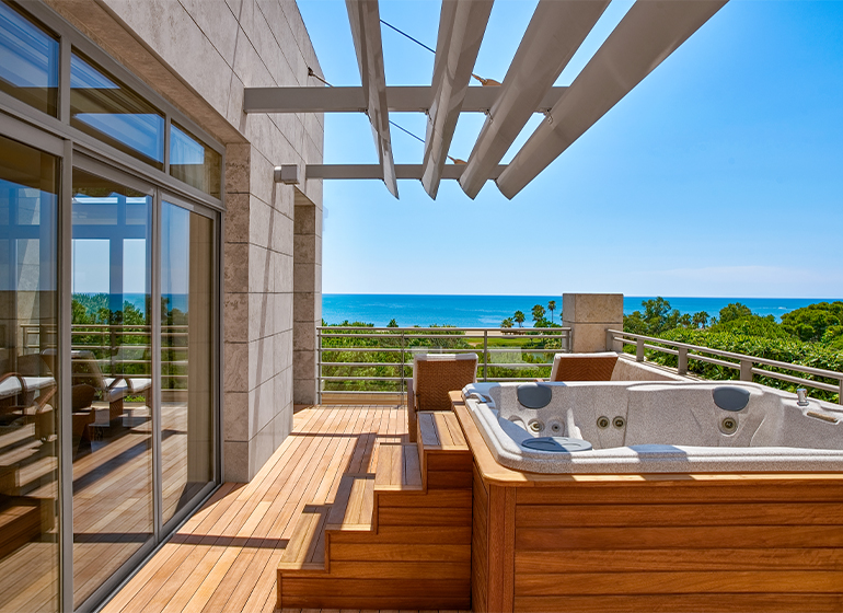 Gloria Serenity King Suite 08